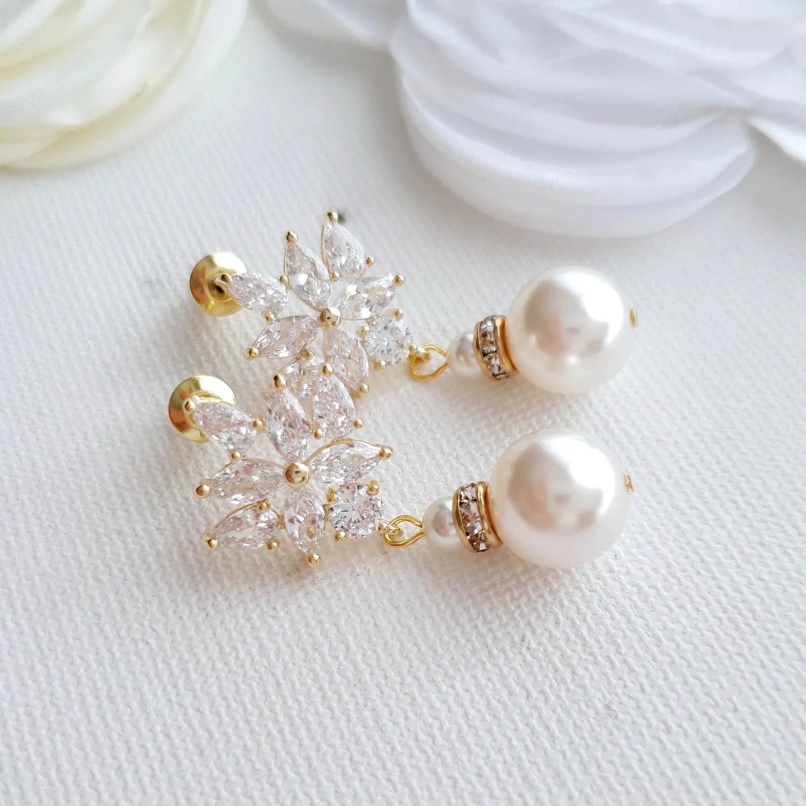 Bridal Drop Earrings Gold With Round Pearls- Rosa