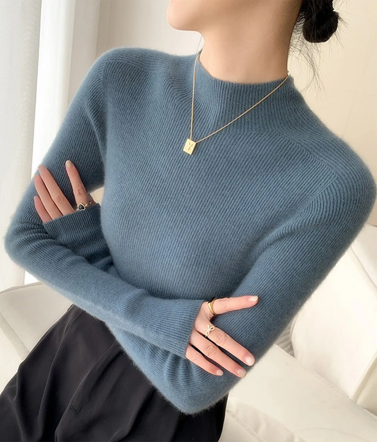 Cozy Seamless Turtleneck Thick Alashan Cashmere Sweater