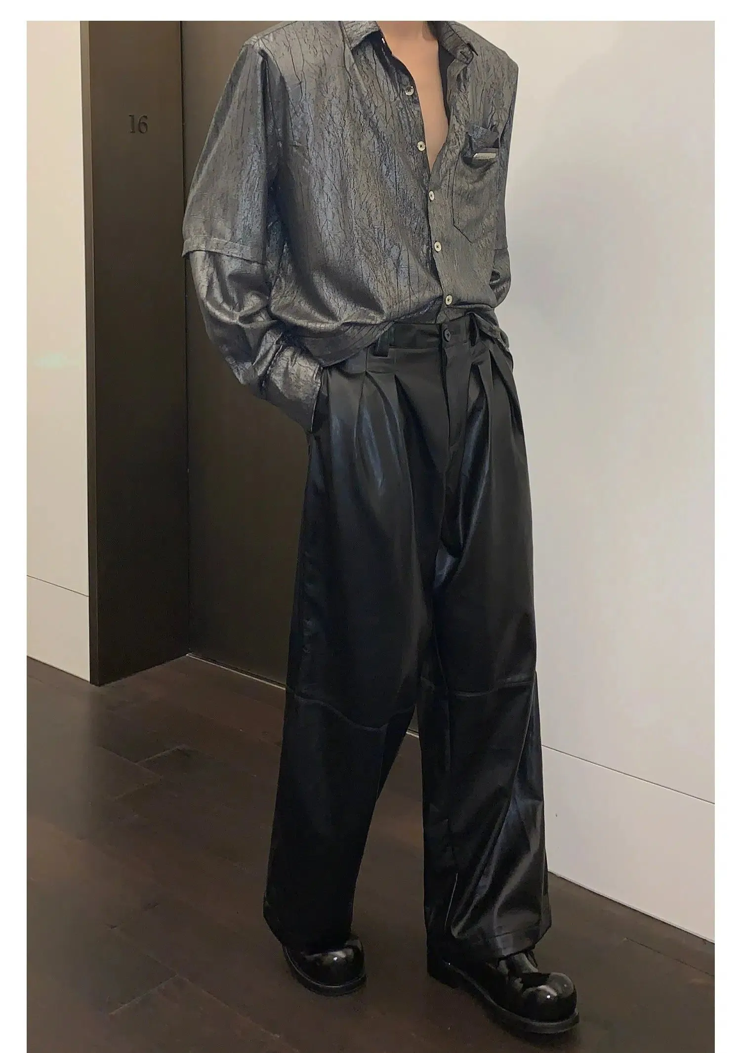 Cui Sleek Pleats Leather Pants