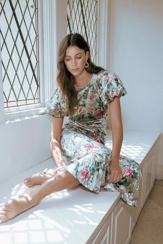 Green Puff Sleeve Velvet Floral Mermaid Midi Dress