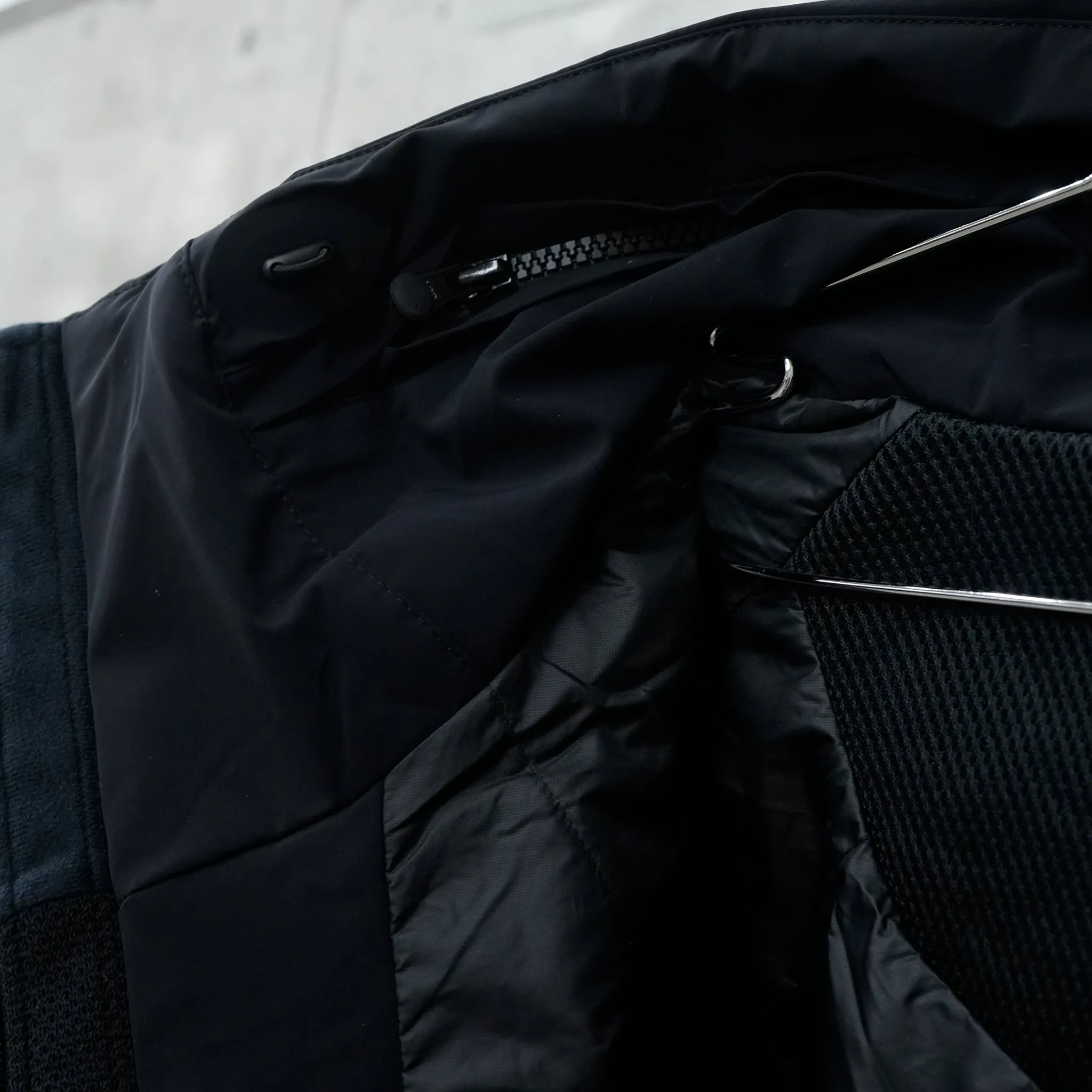 INSULATED ACTIVE JACKET / BK00