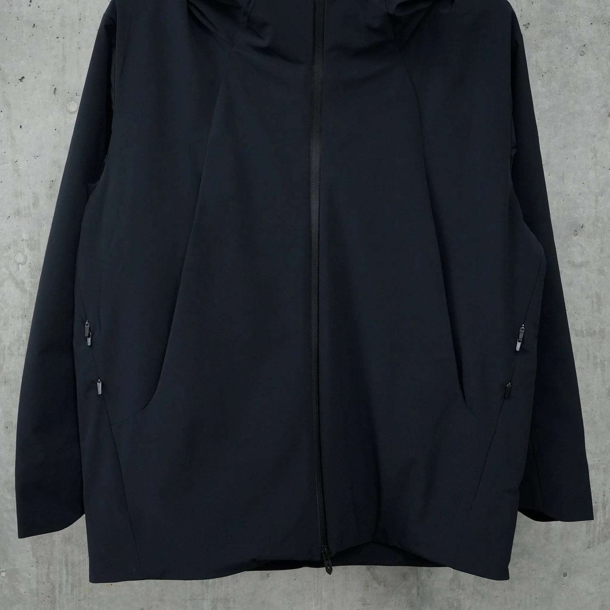 INSULATED ACTIVE JACKET / BK00