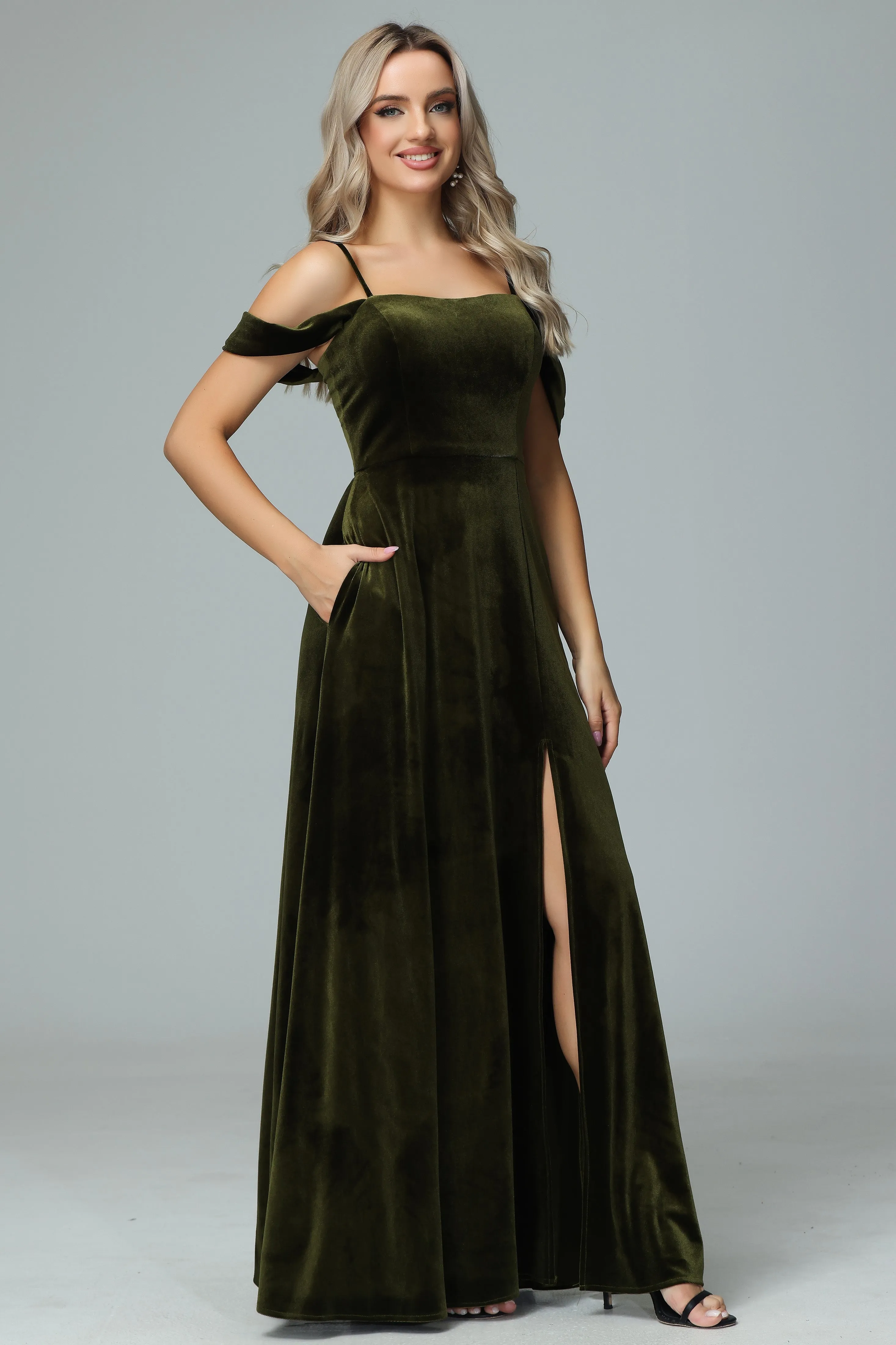 Off the Shoulder Velvet Wedding Party Dresses