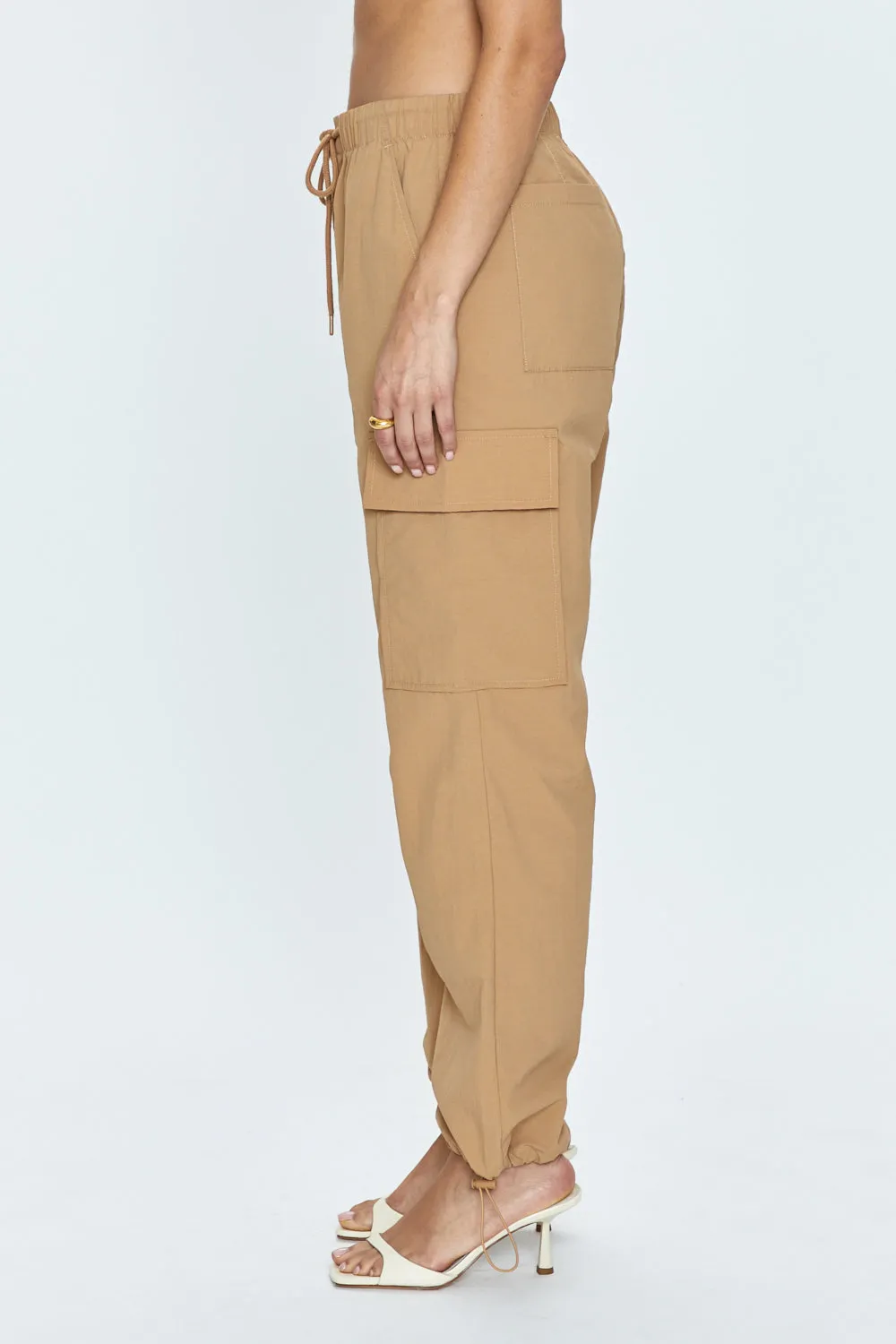 Pistola Jade Cargo Trouser in Camel